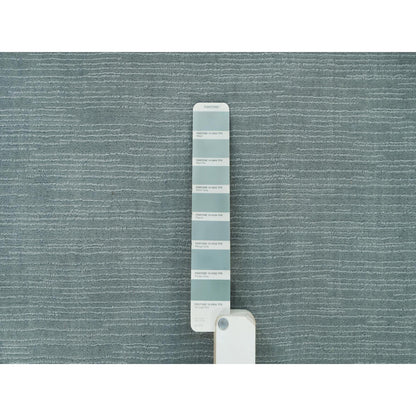 Modern and Contemporary Wool and Plant based Silk Hand Loomed Rug Grey No Border 2.0X3.1 -O090175