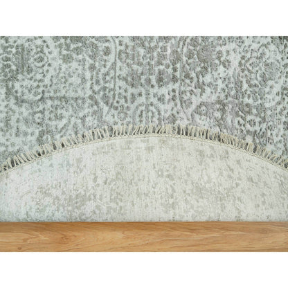 Transitional Wool & Silk Hand Knotted Rug Grey No Border 7.10X7.10 -O090447