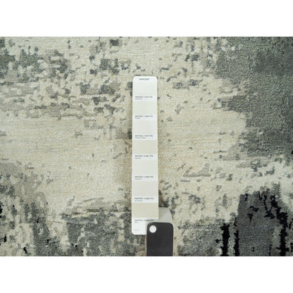 Modern and Contemporary Wool & Silk Hand Knotted Rug Black No Border 6.1X6.1 -O090453