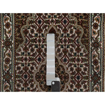 Traditional Wool Hand Knotted Rug Ivory 2.0X3.0  -O091030