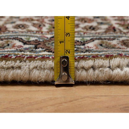 Traditional Wool Hand Knotted Rug Ivory 2.0X3.0  -O091030