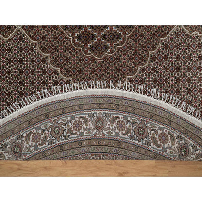 Traditional Wool Hand Knotted Rug Ivory 7.6X7.6  -O091042