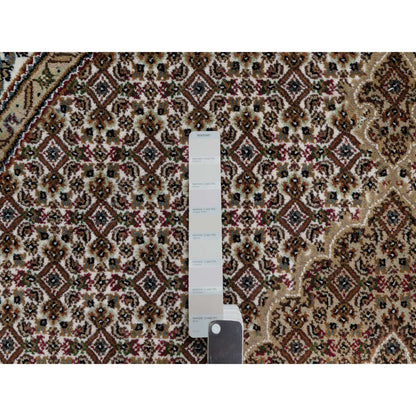 Traditional Wool Hand Knotted Rug Ivory 6.0X6.0  -O091044