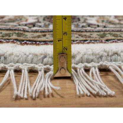 Traditional Wool Hand Knotted Rug Ivory 6.0X6.0  -O091044