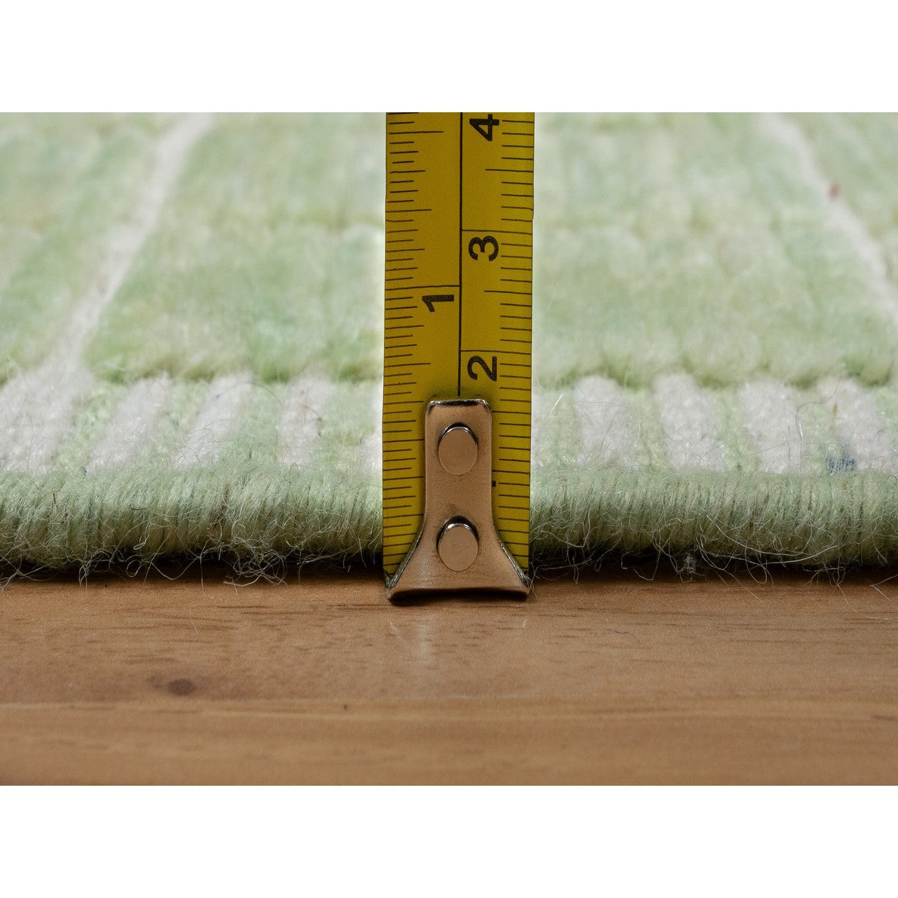 Modern and Contemporary Wool Hand Loomed Rug Green 2.2x3.1 -O091064