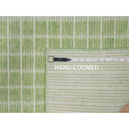 Modern and Contemporary Wool Hand Loomed Rug Green 2.2x3.1 -O091064