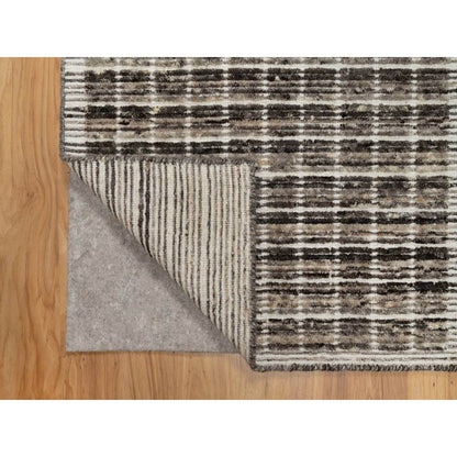 Modern and Contemporary Wool Hand Loomed Rug Brown 2.3x3.1 -O091068