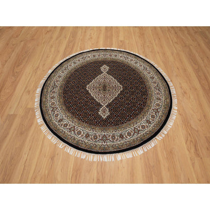 Traditional Wool Hand Knotted Rug Black 4.10X4.10  -O091077