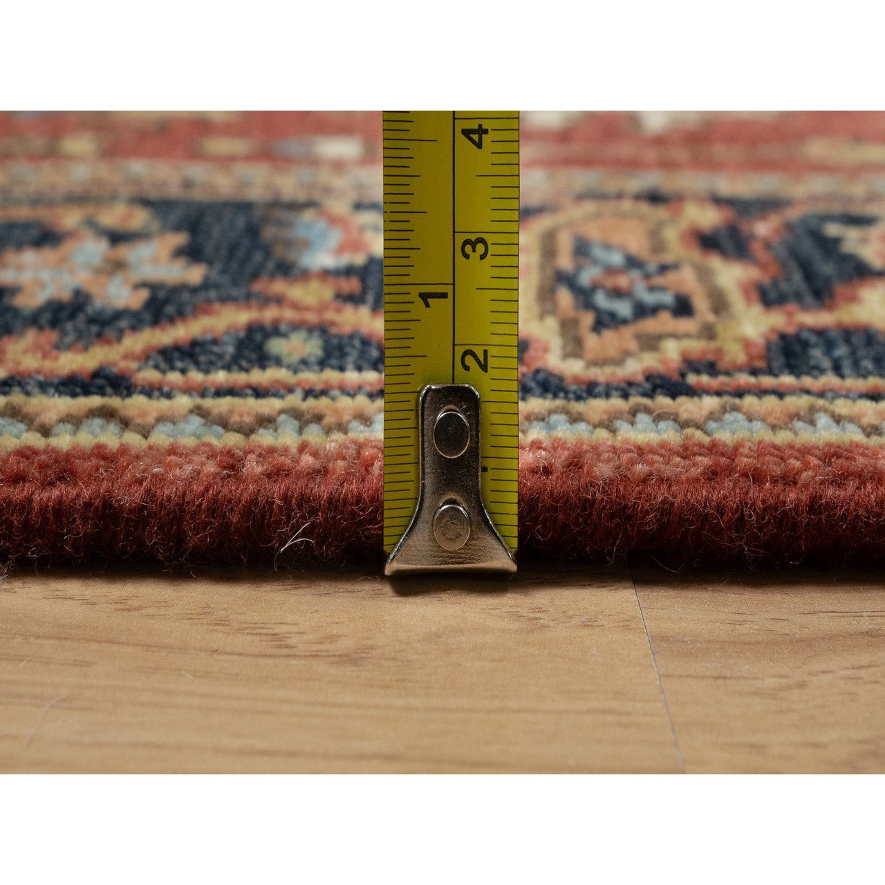 Red 2'8" x 9'11" Heriz Hand knotted Wool Rug - Sku: O091243