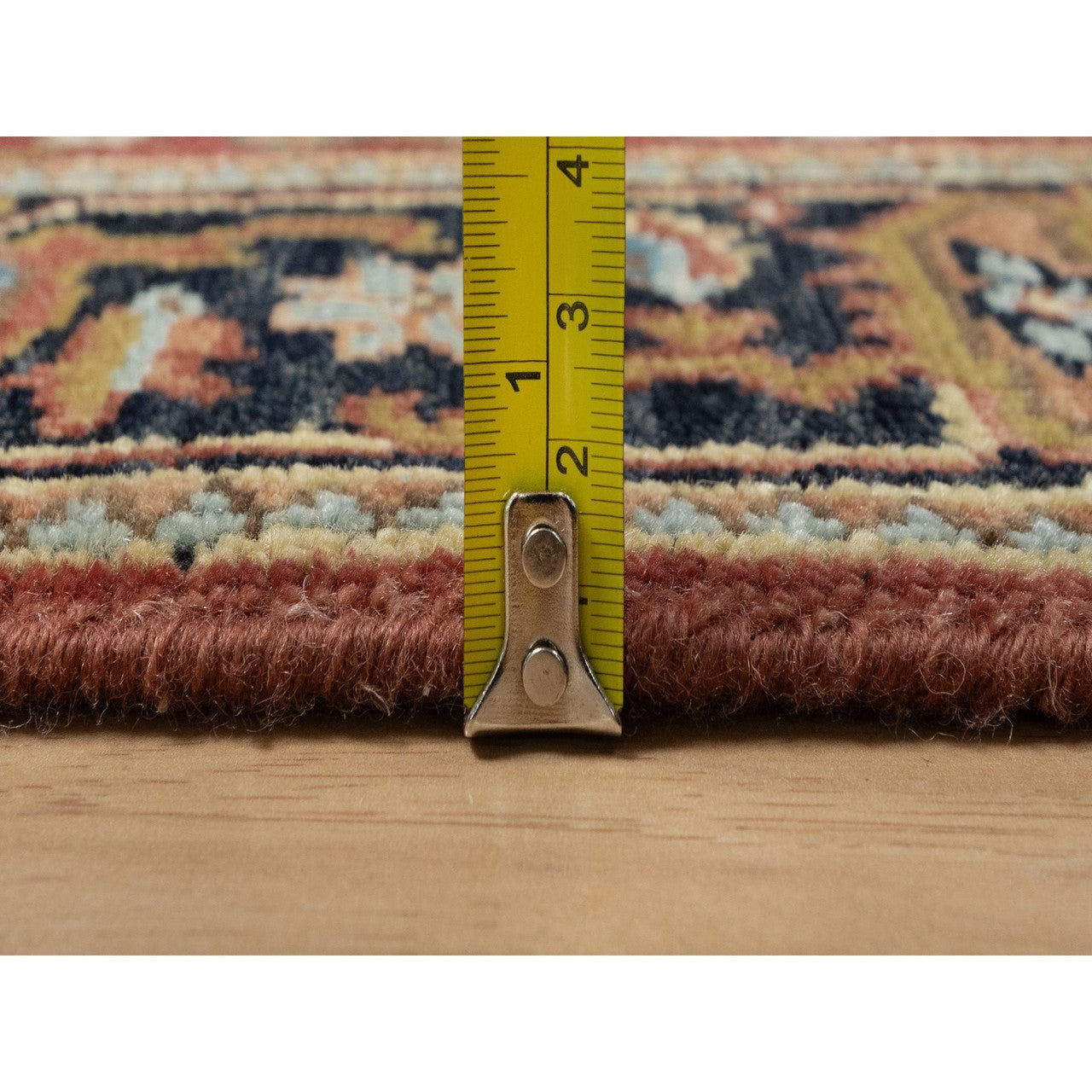Red 2'7" x 7'11" Heriz Hand knotted Wool Rug - Sku: O091263