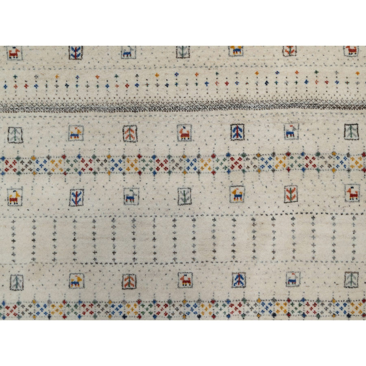 Ivory 8'1" x 10'0" Modern and Contemporary Hand knotted Wool Rug - Sku: O091342