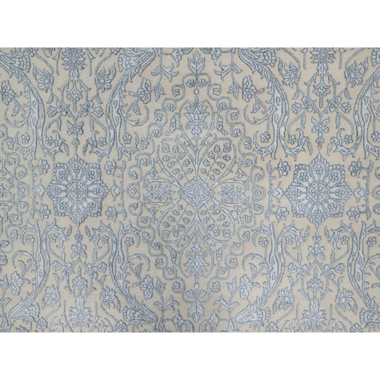 Ivory 8'0" x 10'2" Fine Oriental Hand knotted Wool/Silk Rug - Sku: O091352