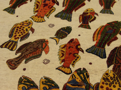 Natural Coastal Fish Design 5'0"x8'0" Hand-knotted Rug -W11009