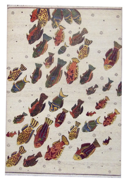 Natural Coastal Fish Design 5'0"x8'0" Hand-knotted Rug -W11009