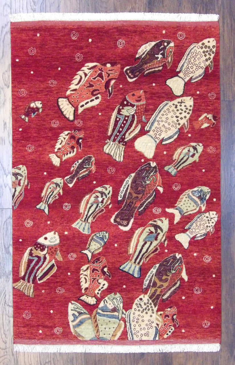 Fish Design Coastal 4'0"x6'0" Hand-knotted Rug -w11012