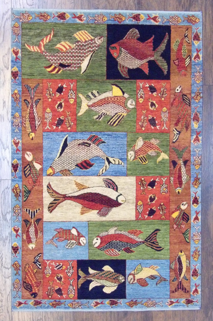 Fish Design Coastal 4'0"x6'0" Hand-knotted Rug -w11013