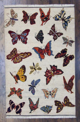 Butterfly Design Coastal 4'0"x6'0" Hand-knotted Rug w11014