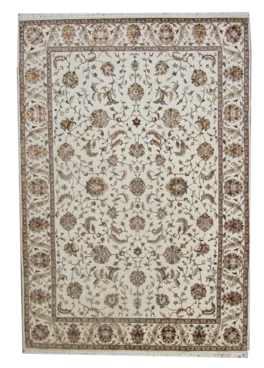 Ivory 5'0" x 8'0" Fine Persian Silky Kashan Hand knotted Wool/Silk Rug - Sku: W11020