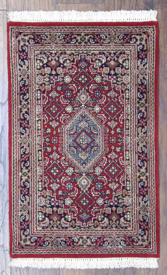 Fine Persian Bidjar 2'0x3'0" Hand-knotted Rug -w11059