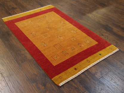 Gabbeh Loom-Knotted 3'0"x5'0" Loom-knotted Rug -w11099
