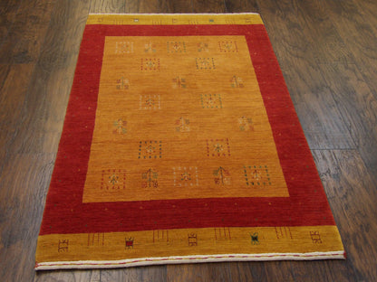 Gabbeh Loom-Knotted 3'0"x5'0" Loom-knotted Rug -w11099