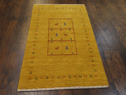 Gabbeh Loom-Knotted 3'0"x5'0" Loom-knotted Rug -w11101