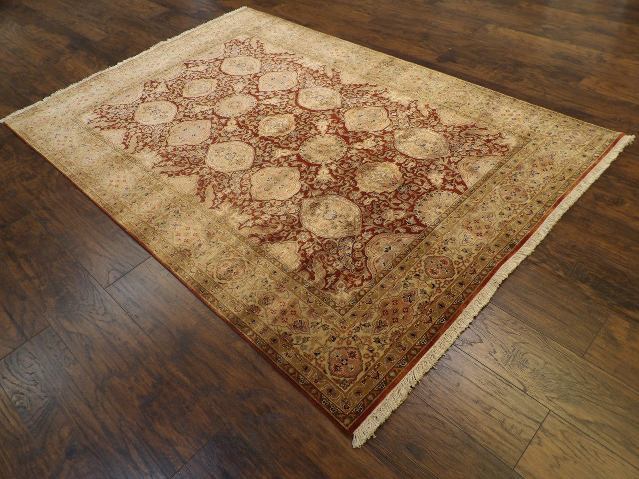 Beige 5'0" x 8'0" Fine Persian Silky Haji Jalili Hand knotted Wool/Silk Rug - Sku: W11138