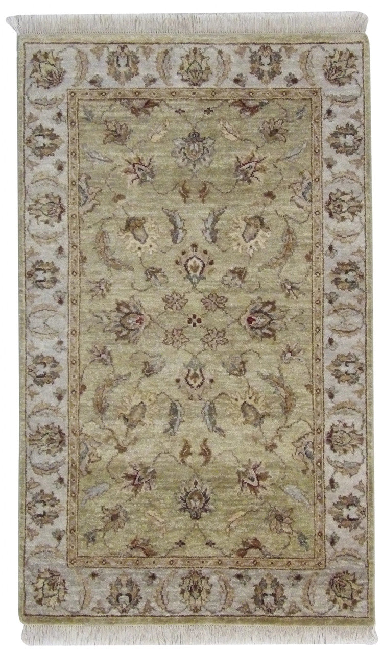 Agra 3'1" x 5'1" Hand-knotted Rug - w112