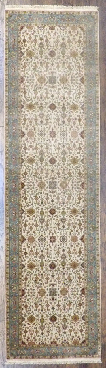 Beige 2'6" x 10'0" Fine Persian Kashan Hand knotted Wool Rug - Sku: w11254