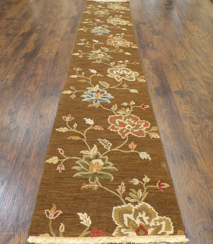 Transitional Floral Design Soumak Weave 2'6"x14'0" Hand-knotted Rug -W1161