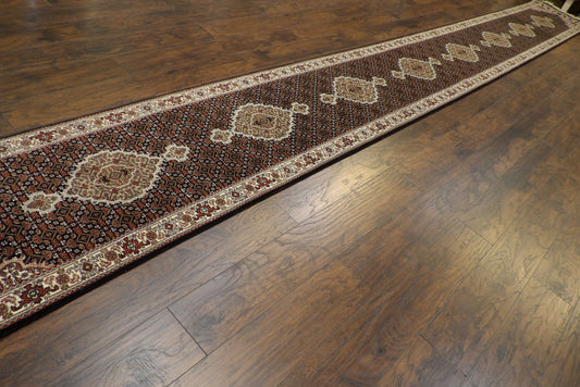 Fine Persian Mahi Tabriz 2'6"x23'0" Hand-knotted Rug -W1195