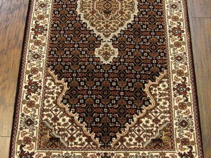 Fine Persian Mahi Tabriz 2'6"x23'0" Hand-knotted Rug -W1195