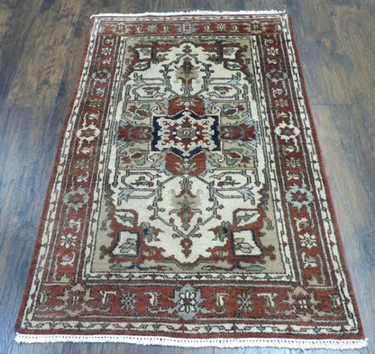 Sherapi 3'0"x5'0" Hand-knotted Rug -w143