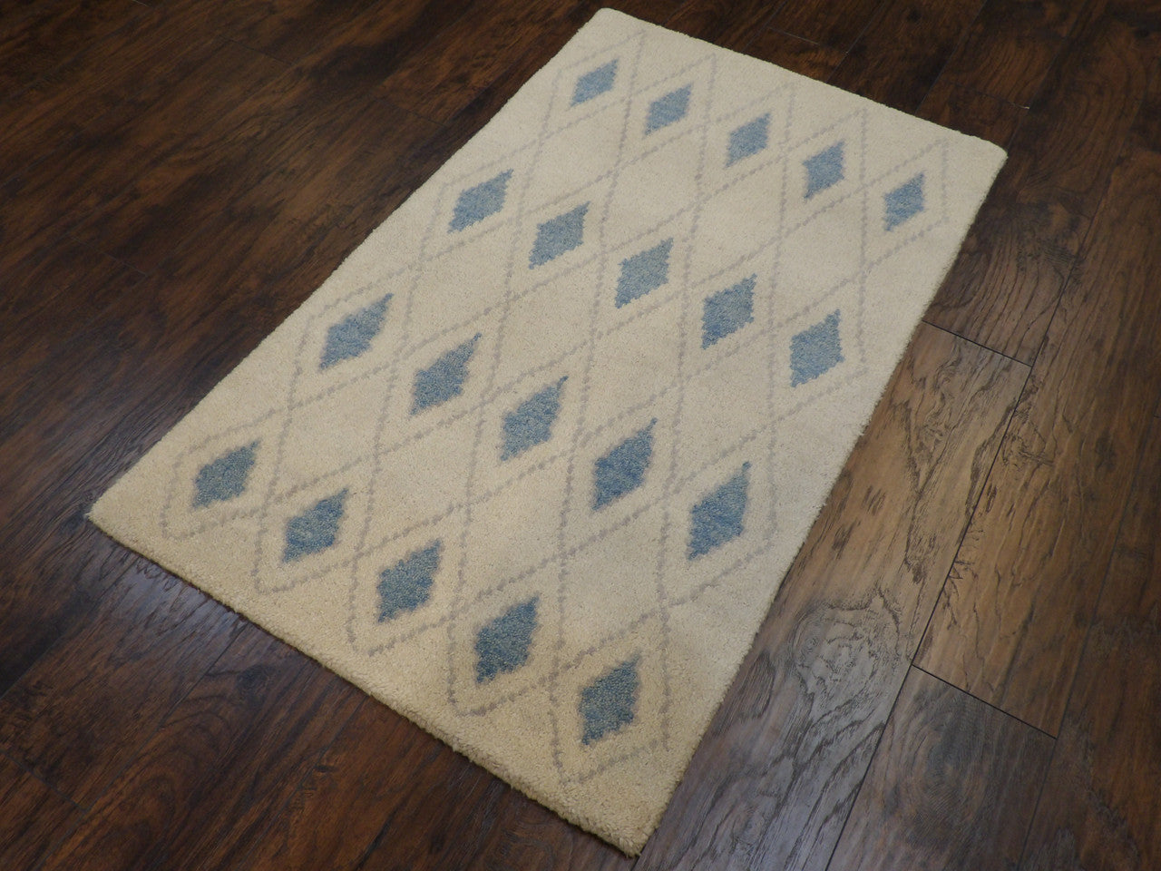 Moroccan 3'0"x5'0" Hand-knotted Rug -w196