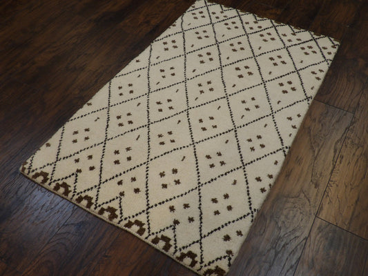 Moroccan 3'0"x5'0" Hand-knotted Rug -w197