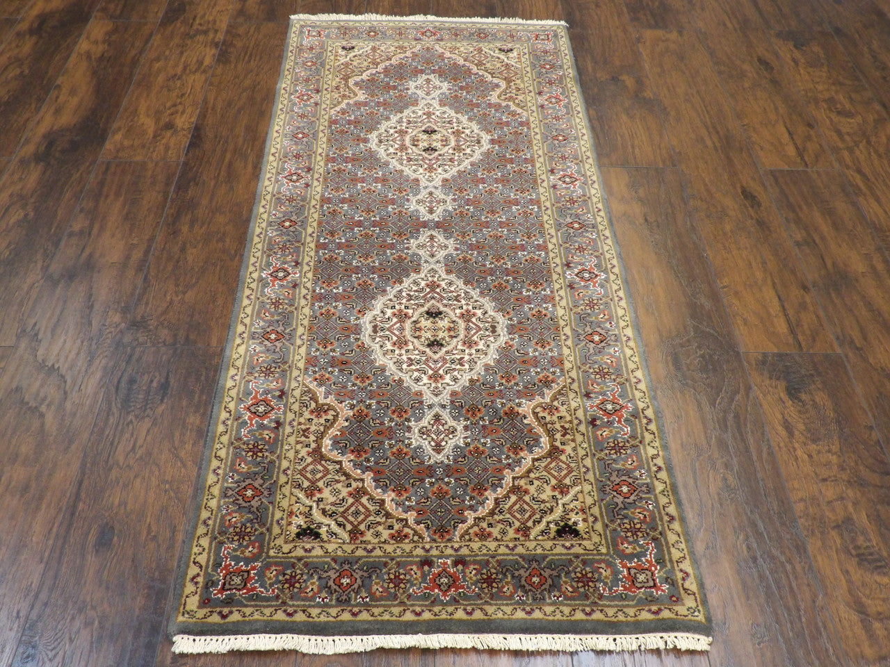 Persian Mahi Tabriz 2'6" x 6'0'' Hand-knotted Rug - w215
