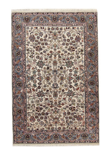 Traditional Heraki Design Wool Hand Knotted Rug 4x6 - w2204