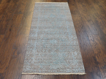 Transitional Broken Design 2'6" x 6'0" Hand knotted Rug - w222