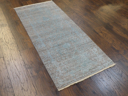 Transitional Broken Design 2'6" x 6'0" Hand knotted Rug - w222