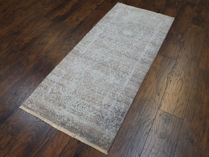 Transitional Broken Design 2'6" x 6'0" Hand knotted Rug - w222