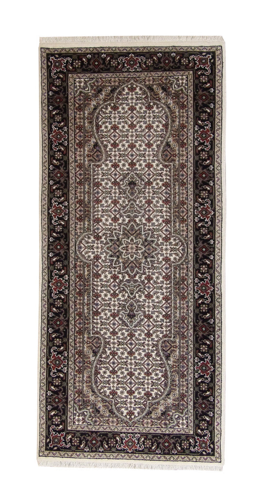 Traditional Indo Qum Wool Hand Knotted 2.7x5.10 -w2363