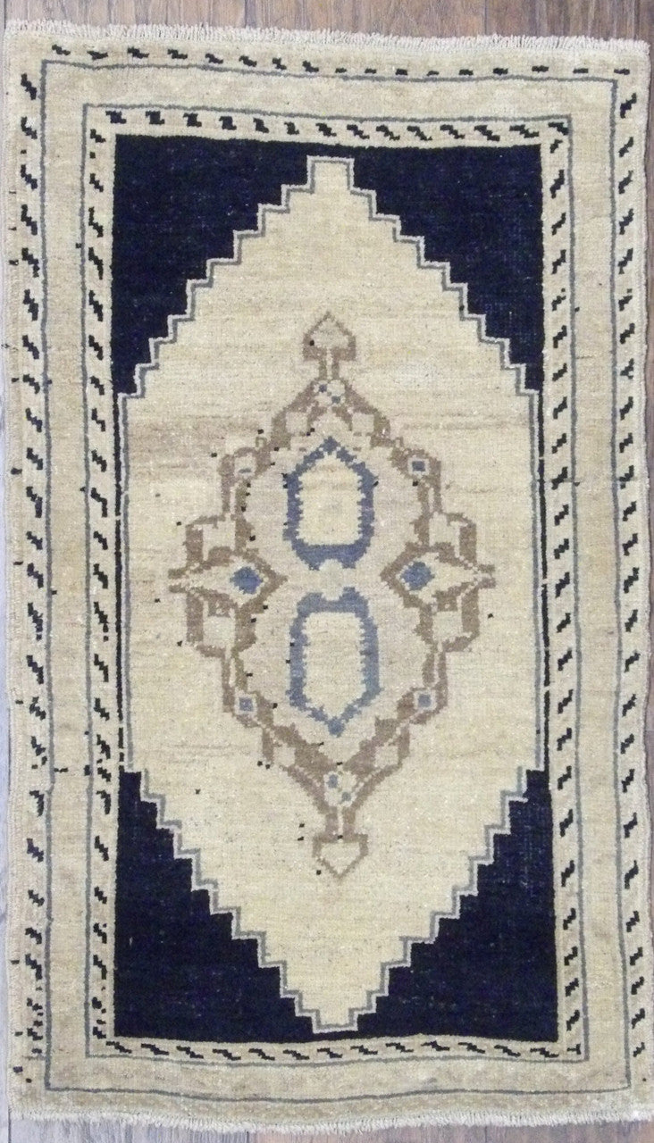 Vintage Turk Anatolian Antique Yastik 2' x 3' Hand-knotted Rug - W325 w325 physical All Rugs New