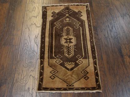 Vintage Turk Anatolian Antique Yastik 2' x 3' Hand-knotted Rug - W331
