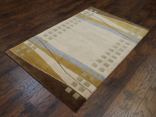 Modern Geometrical Design 4'0"x6'0" Hand-knotted Rug -w358