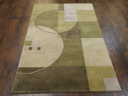 Modern Geometrical Design 4'0"x6'0" Hand-knotted Rug -w365