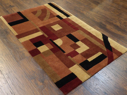 Modern Geometrical Design 4'0"x6'0" Hand-knotted Rug -w367