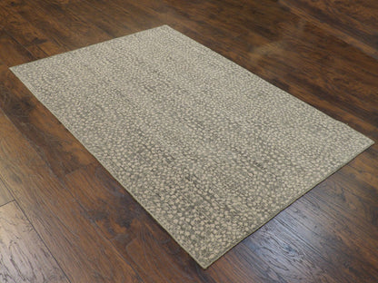 Transitional Floral Design Natural-dye 4'0"x6'0" Hand-knotted Rug -w372