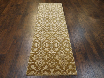 Transitional Damask 2'6"x8'0" Hand-knotted Rug -w397