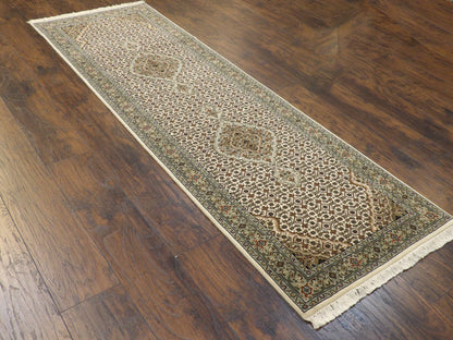Fine Persian Tabriz 2'6"x8'0" Hand-knotted Rug -w398
