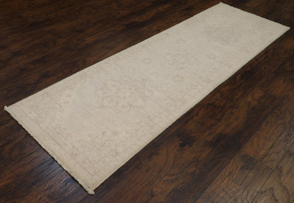 Oushak Chobie White Wash Natural-dye 2'6"x8'0" Hand-knotted Rug -w409